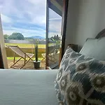 Petit Paradis Pres De Geneve Et Du Leman